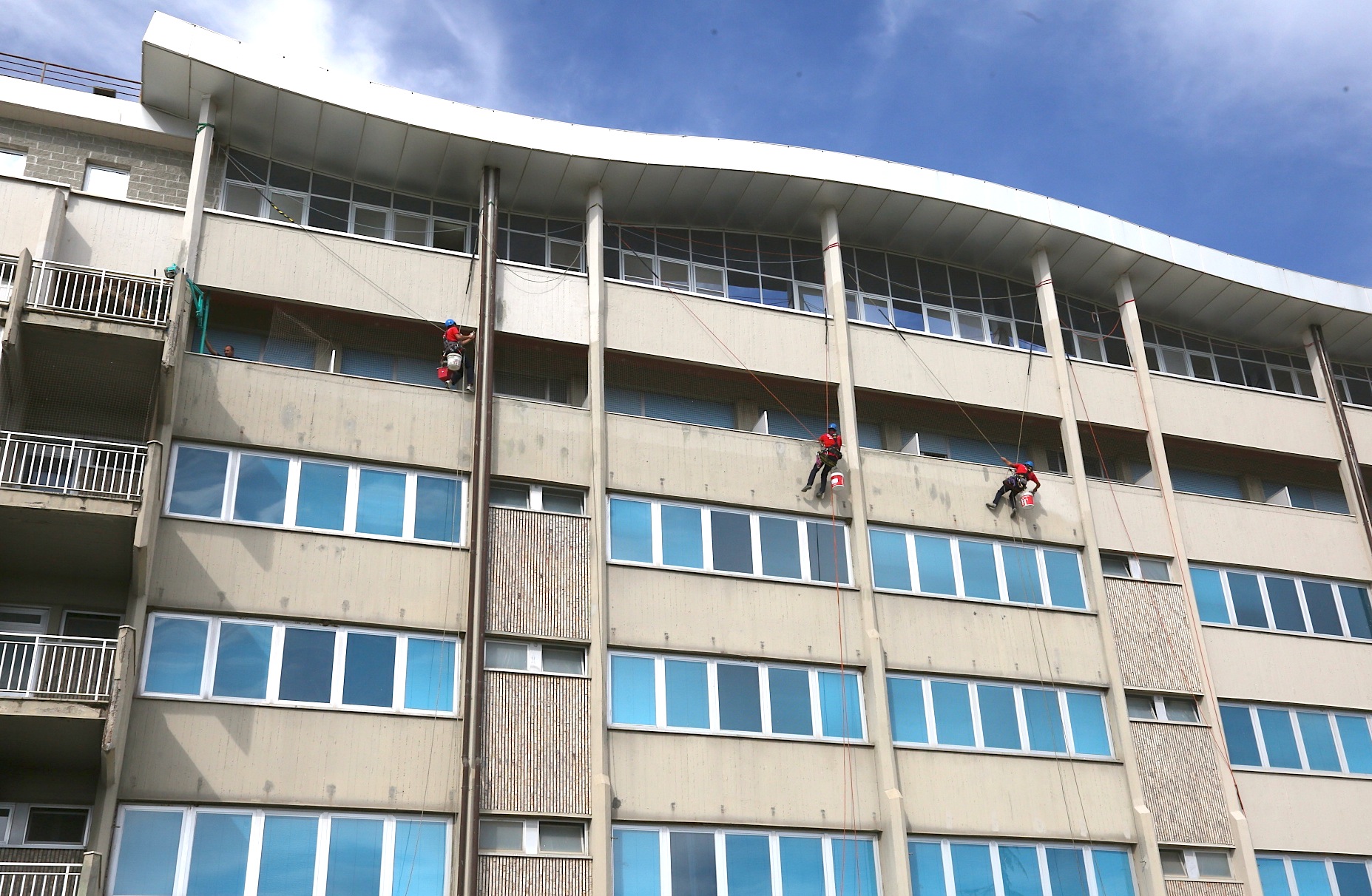 OSPEDALE ICOT - LATINA Ripristino delle facciate del fabbricato